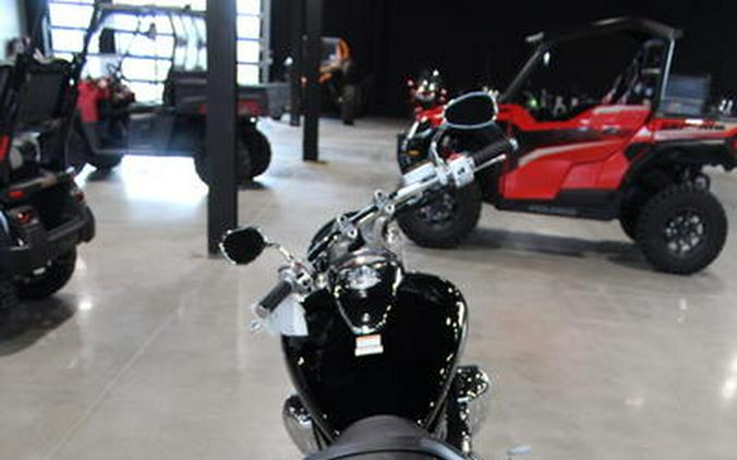 2025 Suzuki Boulevard M109R