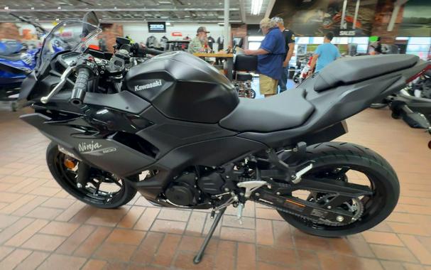 2026 Kawasaki NINJA 500