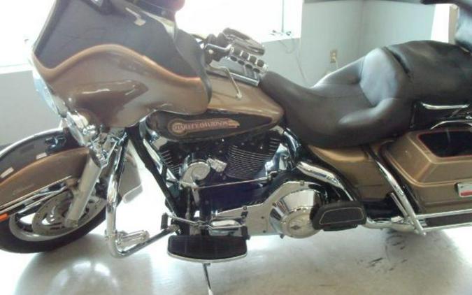 2005 Harley-Davidson® FLHTC - Electra Glide® Classic