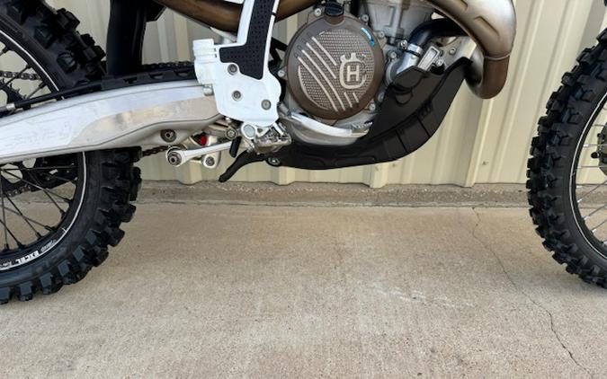 2025 Husqvarna Motorcycles FC 350 Heritage