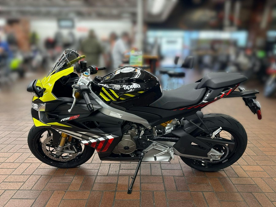 2027 APRILIA RS 660 FACTORY