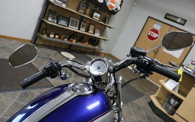 XL1200C 2006 1200 Custom