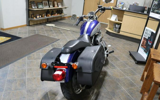 XL1200C 2006 1200 Custom