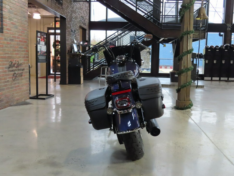 2026 Harley-Davidson® FLHC Heritage Classic®