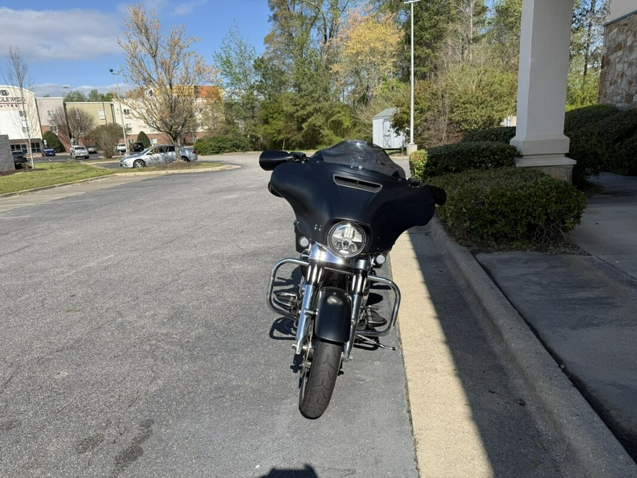 FLHX 2020 Street Glide®