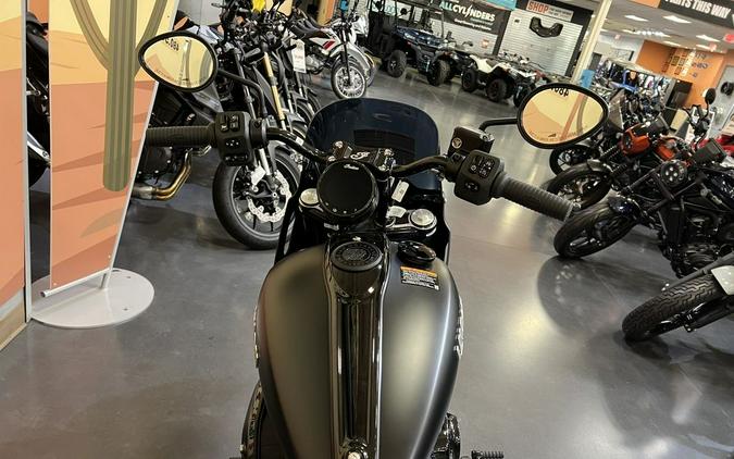 2025 Indian Motorcycle® Sport Chief Black Smoke