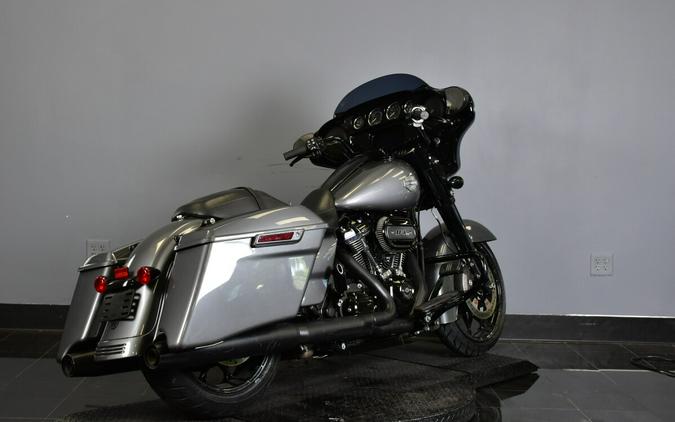 2021 Harley-Davidson Street Glide Special