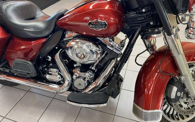 2013 Harley-Davidson® FLHTCU - Electra Glide® Ultra Classic®