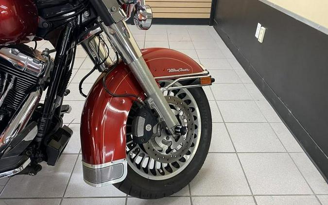 2013 Harley-Davidson® FLHTCU - Electra Glide® Ultra Classic®