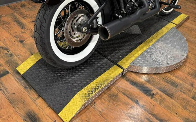 2011 Harley-Davidson® Blackline® BLACK W/PINSTRIPE