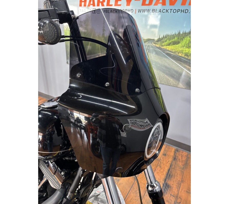 2011 Harley-Davidson® Blackline® BLACK W/PINSTRIPE