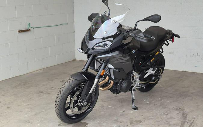 2026 BMW F 900 XR