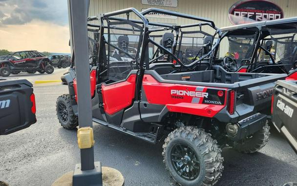 2025 Honda® Pioneer 1000-6 Deluxe Crew