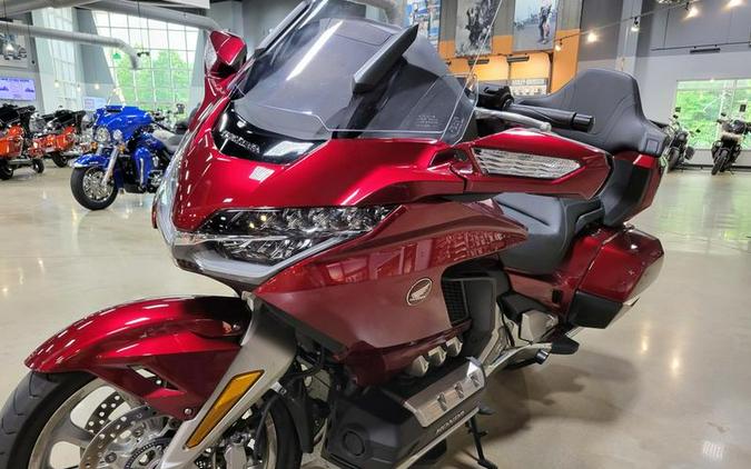 2018 Honda® Gold Wing Candy Ardent Red