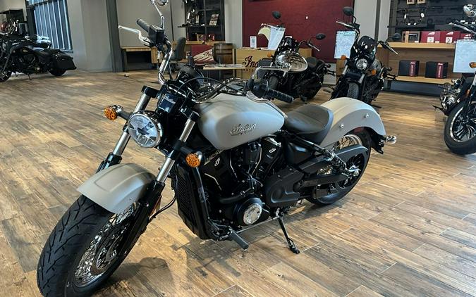 2025 Indian Motorcycle® Scout® Classic Limited +Tech Silver Quartz Smoke