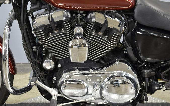 2010 Harley-Davidson Sportster 1200 Custom