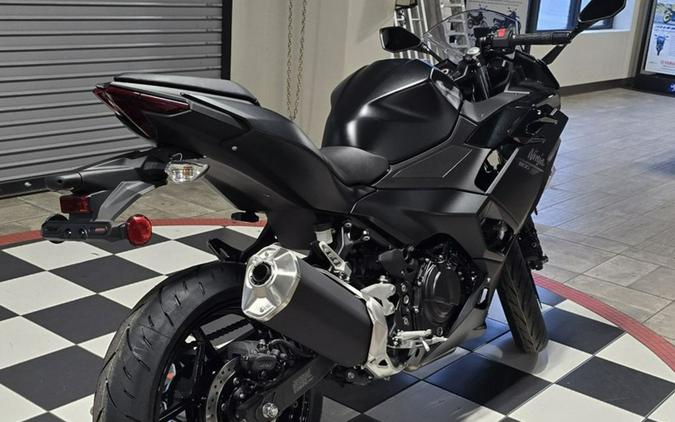 2026 Kawasaki Ninja® 500 ABS Metallic Flat Spark Black