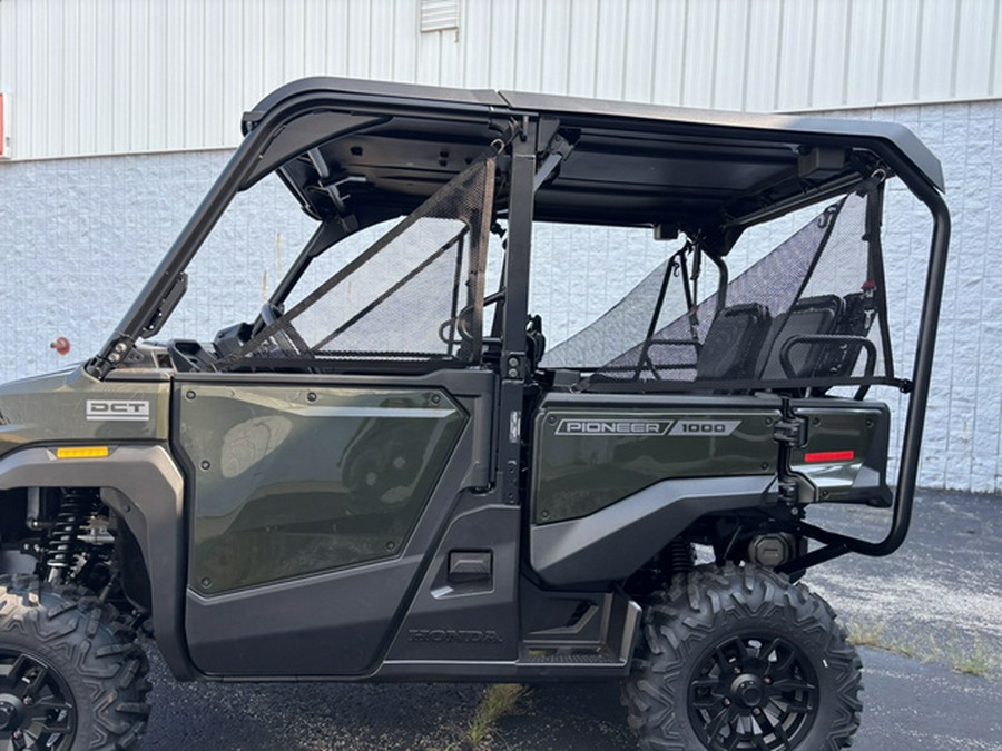 2026 Honda Pioneer 1000-5 Deluxe