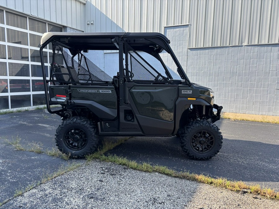 2026 Honda Pioneer 1000-5 Deluxe