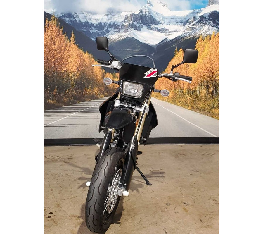 2021 Suzuki DR-Z400SMM1 CA Base