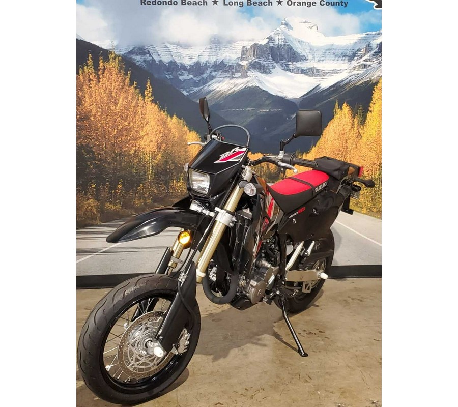 2021 Suzuki DR-Z400SMM1 CA Base