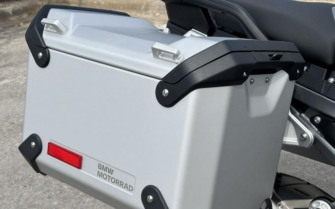 2025 BMW R 1300 GS Adventure Racing Red