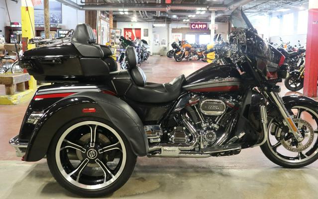 2020 Harley-Davidson CVO™ Tri Glide®