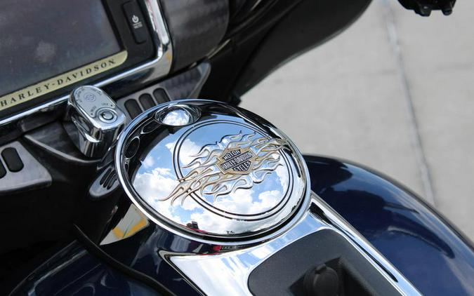 2014 Harley-Davidson® FLHTCUTG - Tri Glide® Ultra