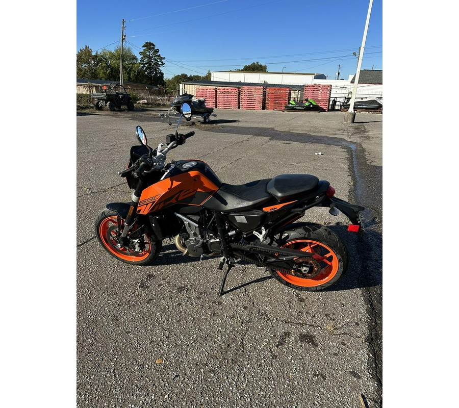 2018 KTM 690 DUKE