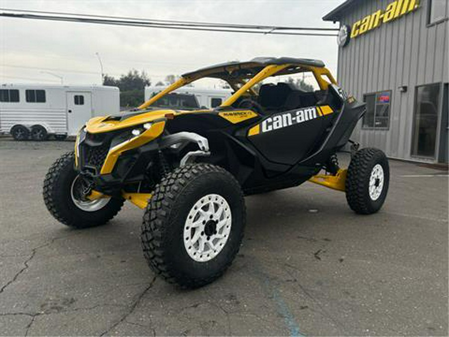 2024 Can-Am Maverick R X RS 999T DCT