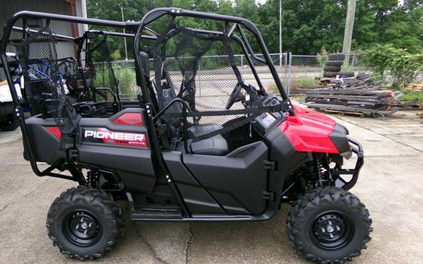 2024 Honda Pioneer 700-4