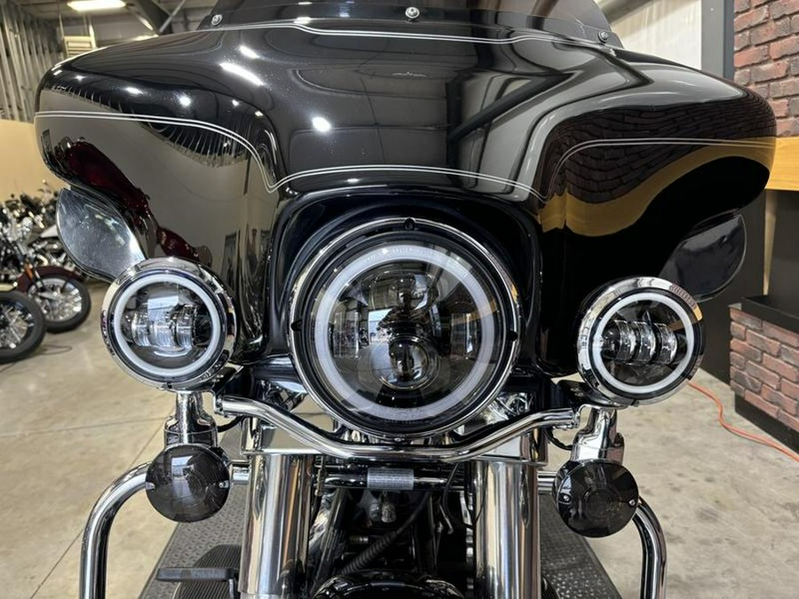 2009 Harley-Davidson® FLHTCU - Ultra Classic® Electra Glide®