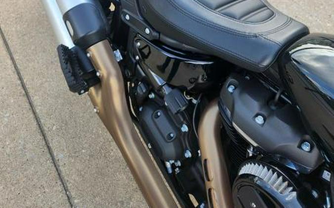 2019 Harley-Davidson® FXFBS - Softail® Fat Bob® 114