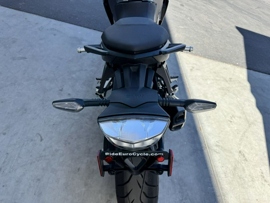 2023 BMW F 900 R Exclusive