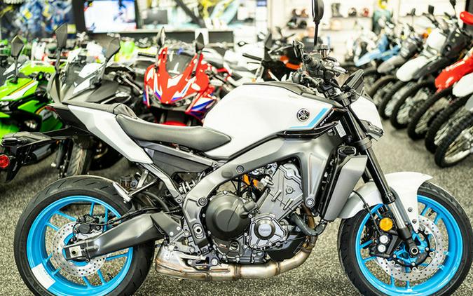 2025 Yamaha MT 09