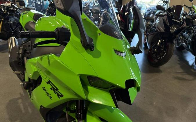 2024 Kawasaki Ninja® ZX™-10RR ABS