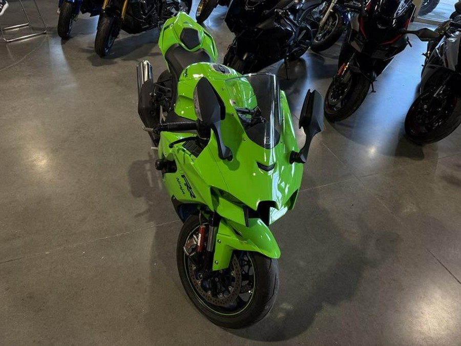 2024 Kawasaki Ninja® ZX™-10RR ABS