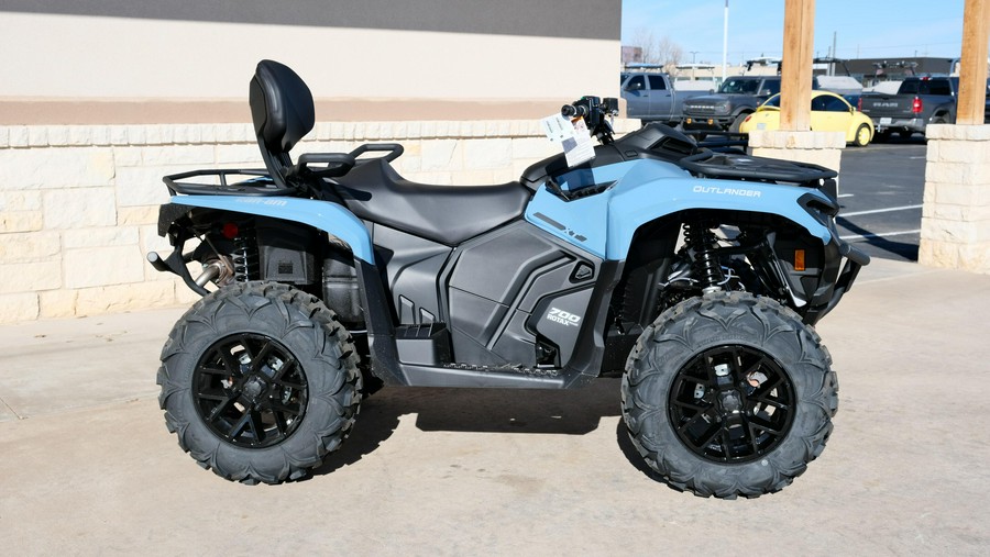 2026 CAN-AM OUTLANDER MAX XT 700