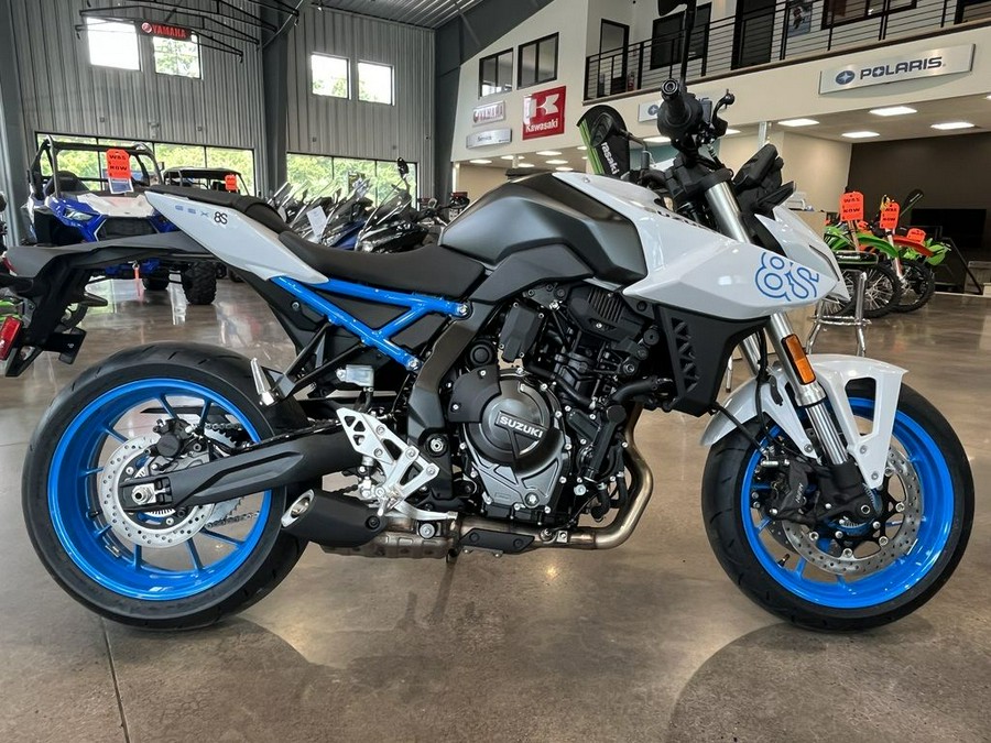 2023 Suzuki GSX-8S