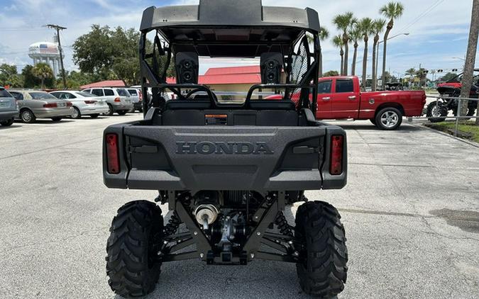 2025 Honda Pioneer 700 Deluxe