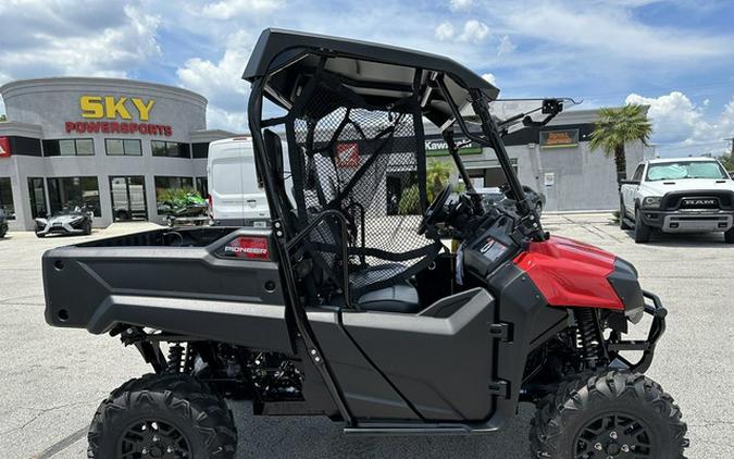 2025 Honda Pioneer 700 Deluxe