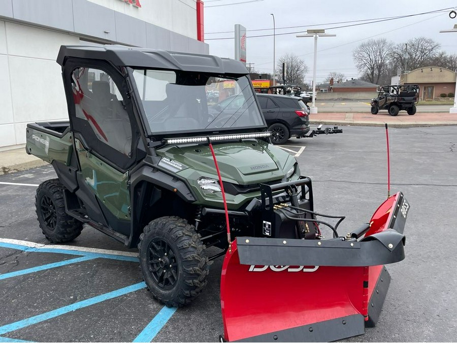 2022 Honda Pioneer 1000 Deluxe