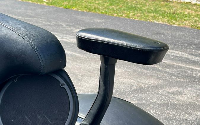 2021 Harley-Davidson Trike FLHTCUTG - Tri Glide Ultra