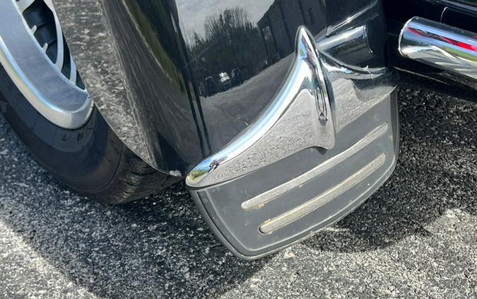 2021 Harley-Davidson Trike FLHTCUTG - Tri Glide Ultra