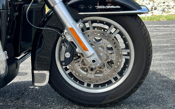 2021 Harley-Davidson Trike FLHTCUTG - Tri Glide Ultra