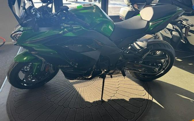 2025 Kawasaki Ninja 1100SX SE ABS