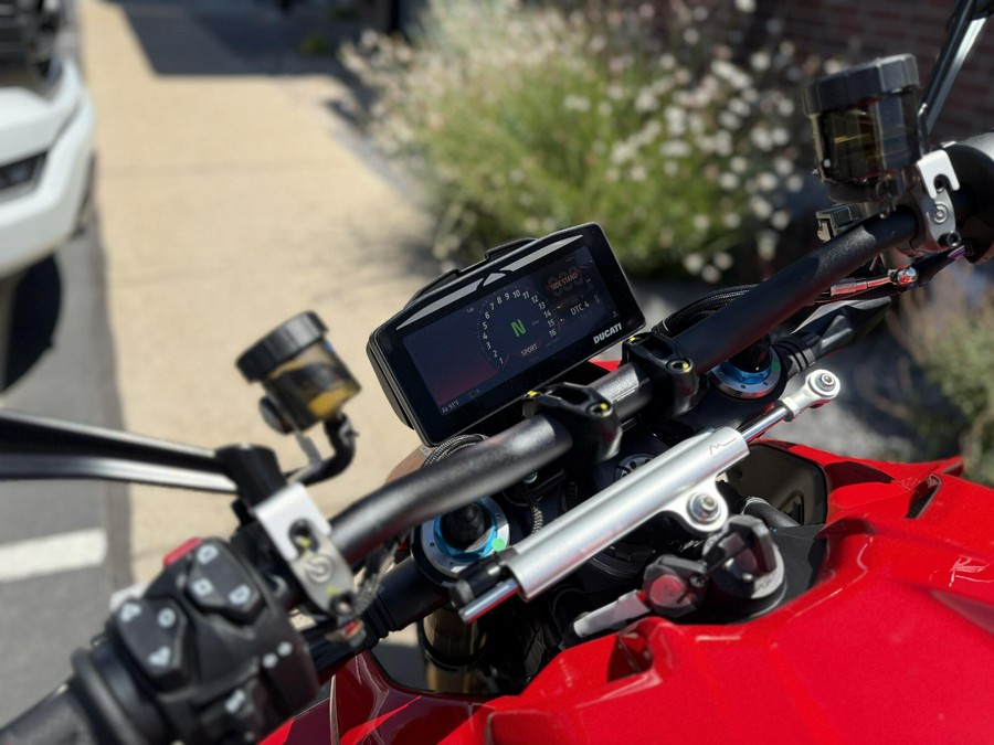 2026 Ducati Streetfighter V4 S Corse Livery