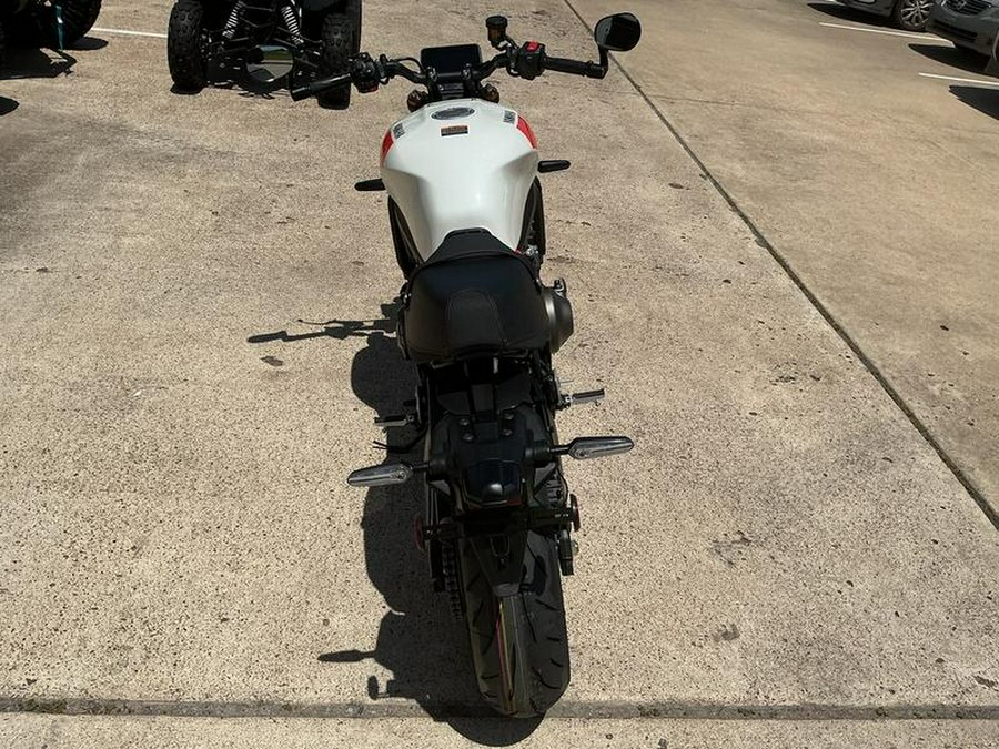 2026 Yamaha XSR900