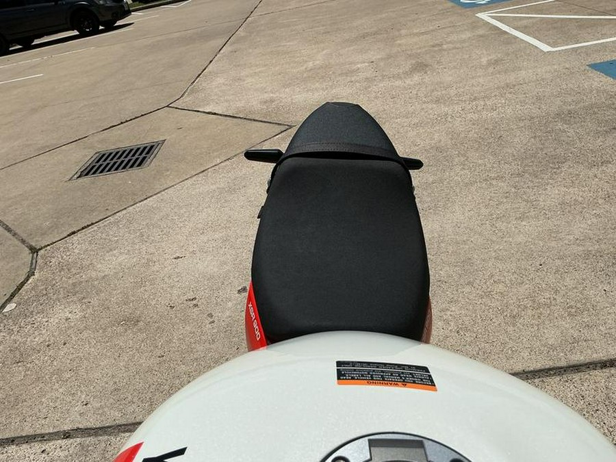 2026 Yamaha XSR900