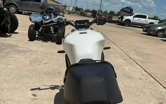 2026 Yamaha XSR900